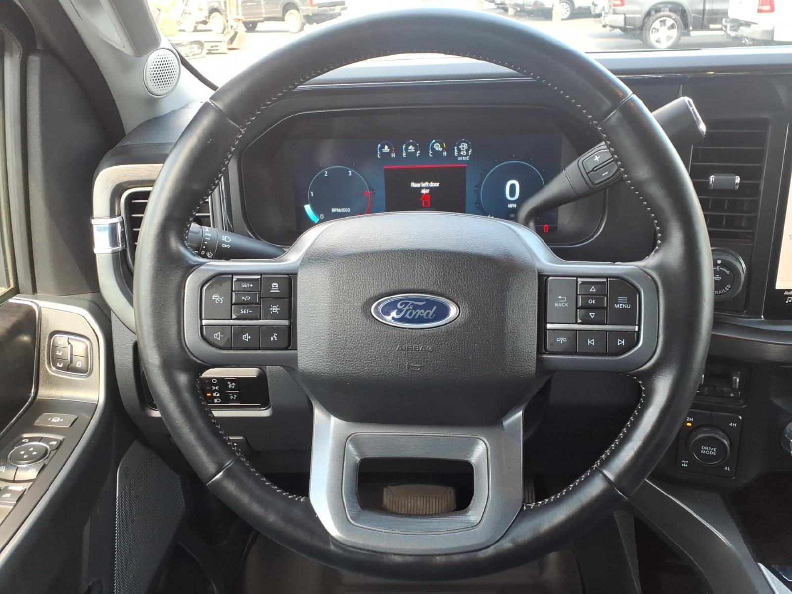 Used 2023 Ford F250 Lariat w/ Lariat Ultimate Package image 35