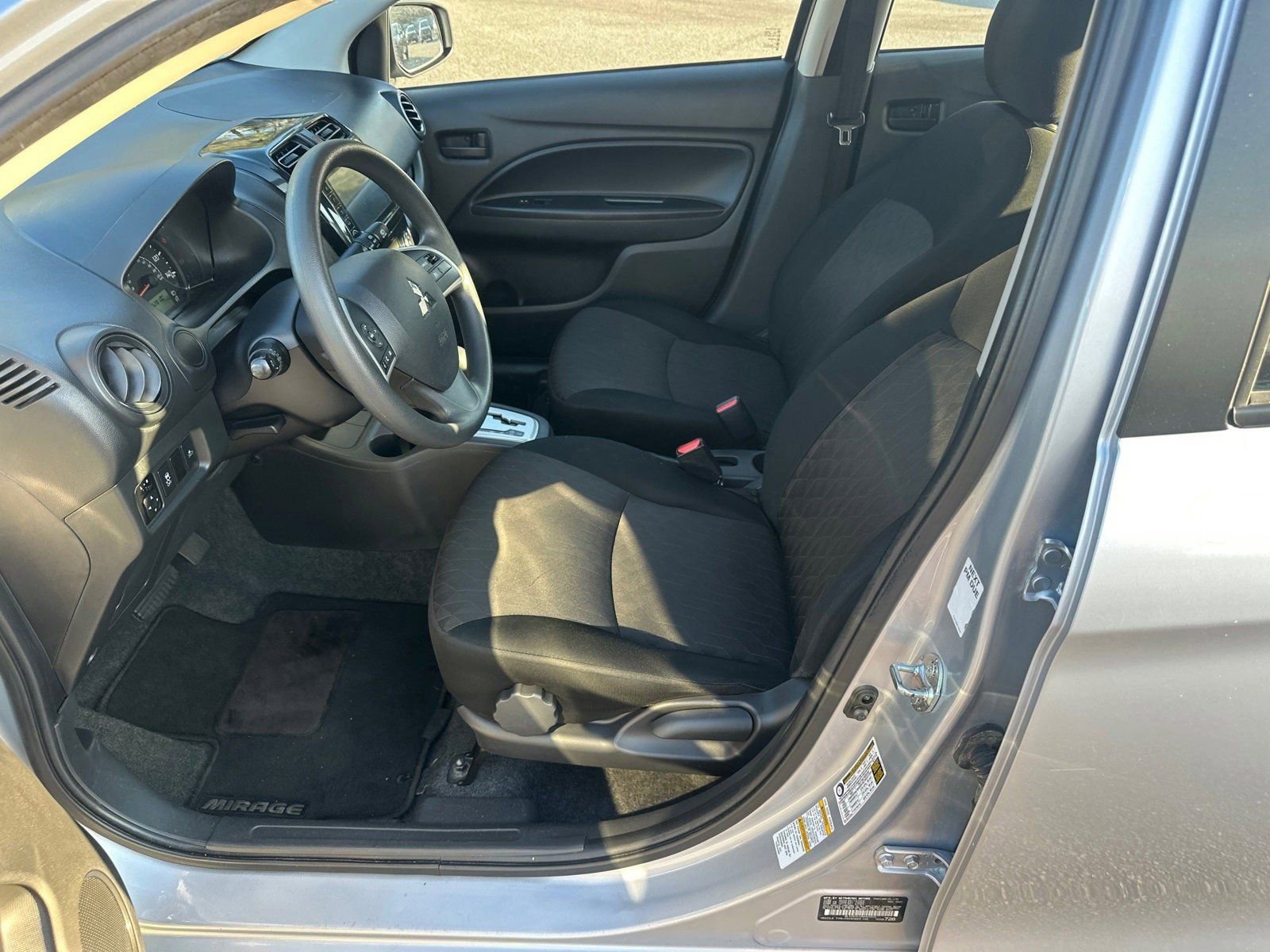 Used 2022 Mitsubishi Mirage ES image 9