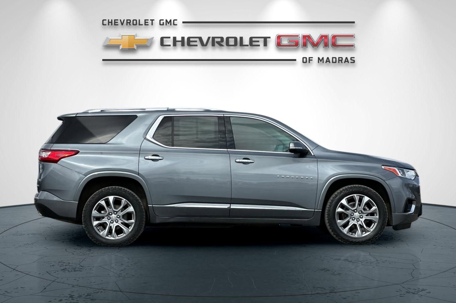 Used 2021 Chevrolet Traverse Premier w/ LPO, Floor Liner Package image 2