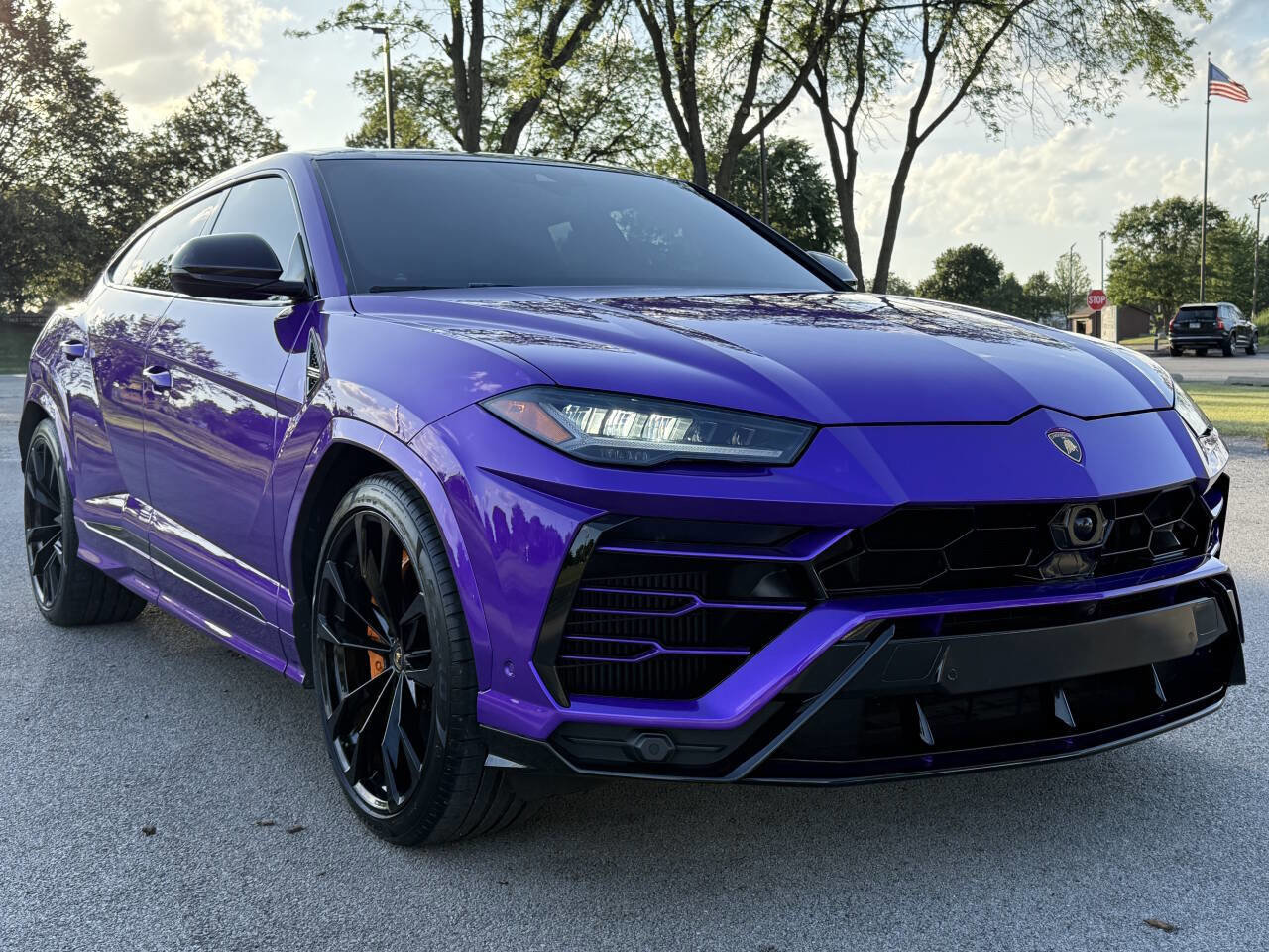 Used 2022 Lamborghini Urus image 1