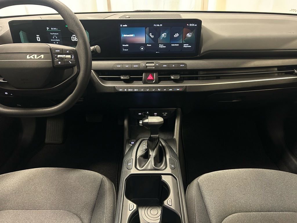 Used 2025 Kia K4 LXS image 13