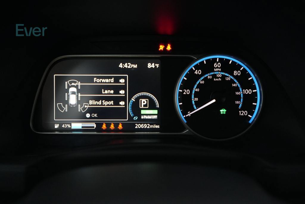 Used 2024 Nissan Leaf SV Plus FWD image 7
