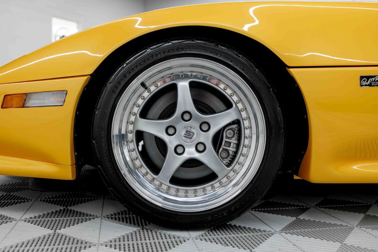 Used 1991 Chevrolet Corvette ZR-1 RWD image 49