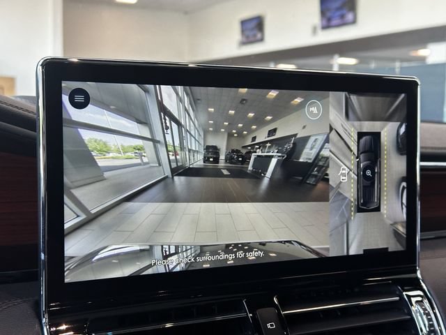 Certified 2024 Lincoln Navigator Reserve AWD/4WD image 22
