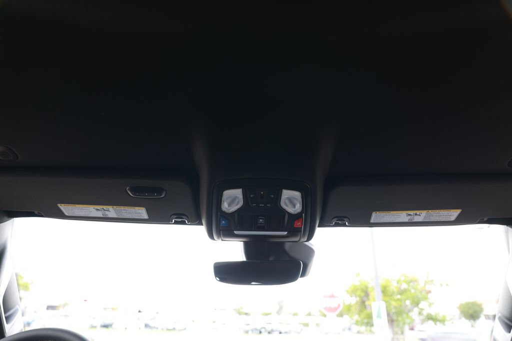 New 2026 RAM 1500 4x4 Crew Cab image 26