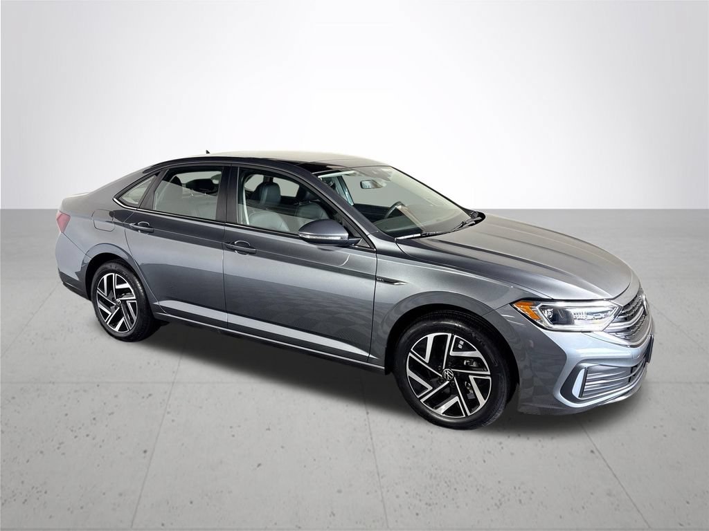 Certified 2024 Volkswagen Jetta SEL FWD image 6