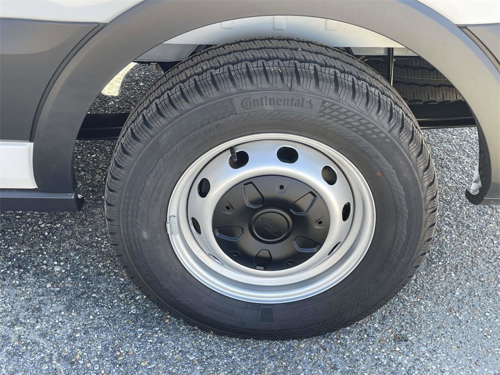 New 2026 Ford Transit 350 XL image 9