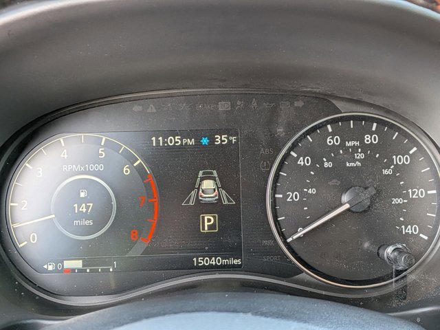 Certified 2023 Nissan Kicks SR w/ SR Premium Package FWD image 19