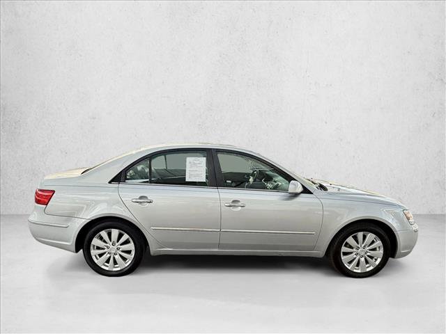 Used 2009 Hyundai Sonata Limited FWD image 6