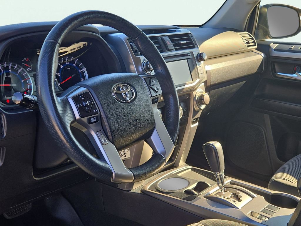 Used 2019 Toyota 4Runner SR5 image 17