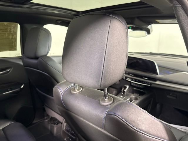 Certified 2024 Cadillac XT4 Sport w/ Cold Weather Package image 27