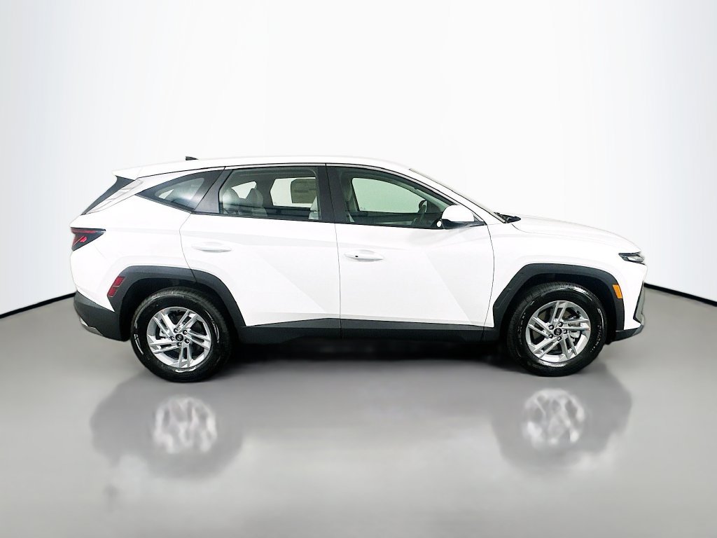 New 2026 Hyundai Tucson SE FWD image 4