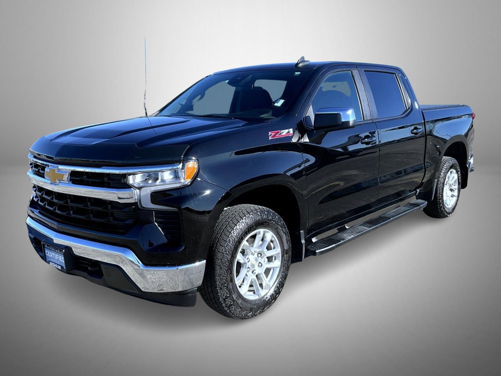 Certified 2023 Chevrolet Silverado 1500 LT w/ Z71 Off-Road Package image 1