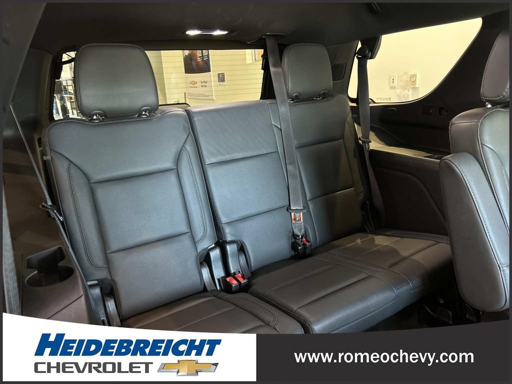 Certified 2023 Chevrolet Tahoe Z71 w/ Luxury Package AWD/4WD image 36