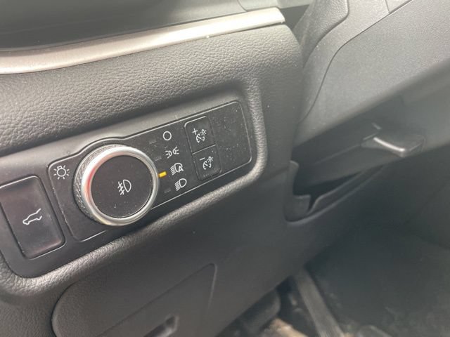 Used 2023 Ford Explorer XLT w/ Equipment Group 202A RWD image 14