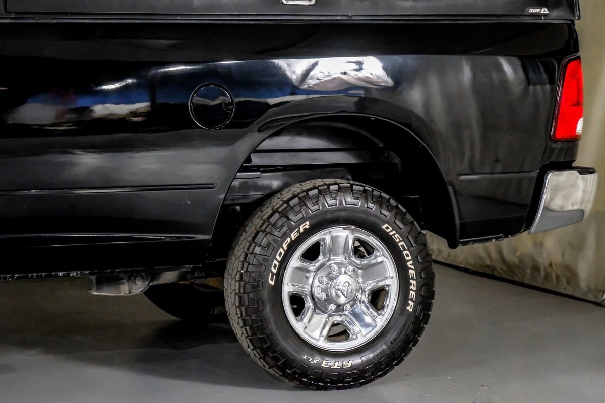 Used 2017 RAM 2500 Tradesman w/ Chrome Appearance Group image 13