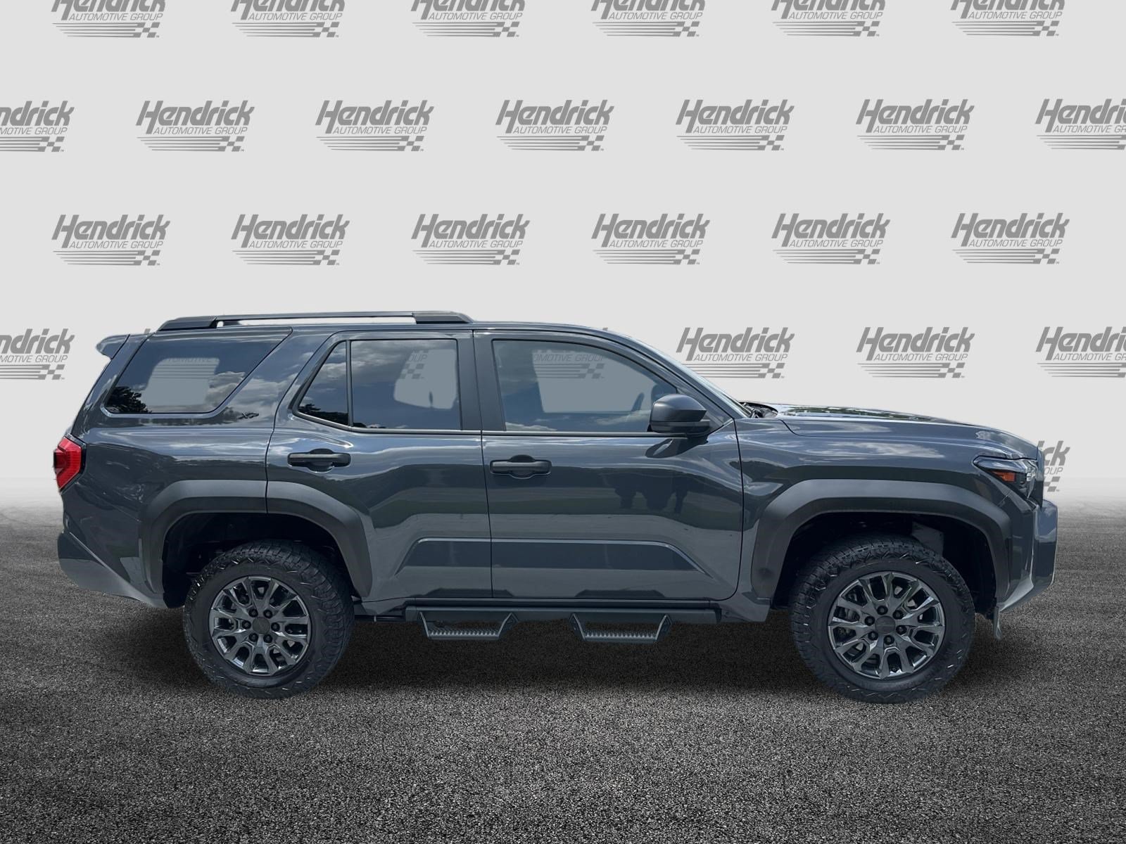 Certified 2025 Toyota 4Runner SR5 AWD/4WD image 11