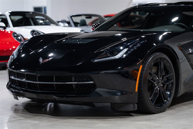 Used 2017 Chevrolet Corvette Stingray Coupe w/ Z51 1LT w/ Battery Protection Package RWD image 60
