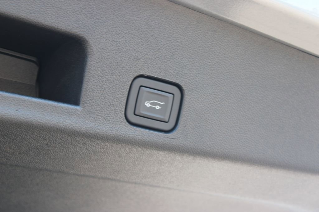 New 2026 Chevrolet Traverse Z71 AWD/4WD image 16
