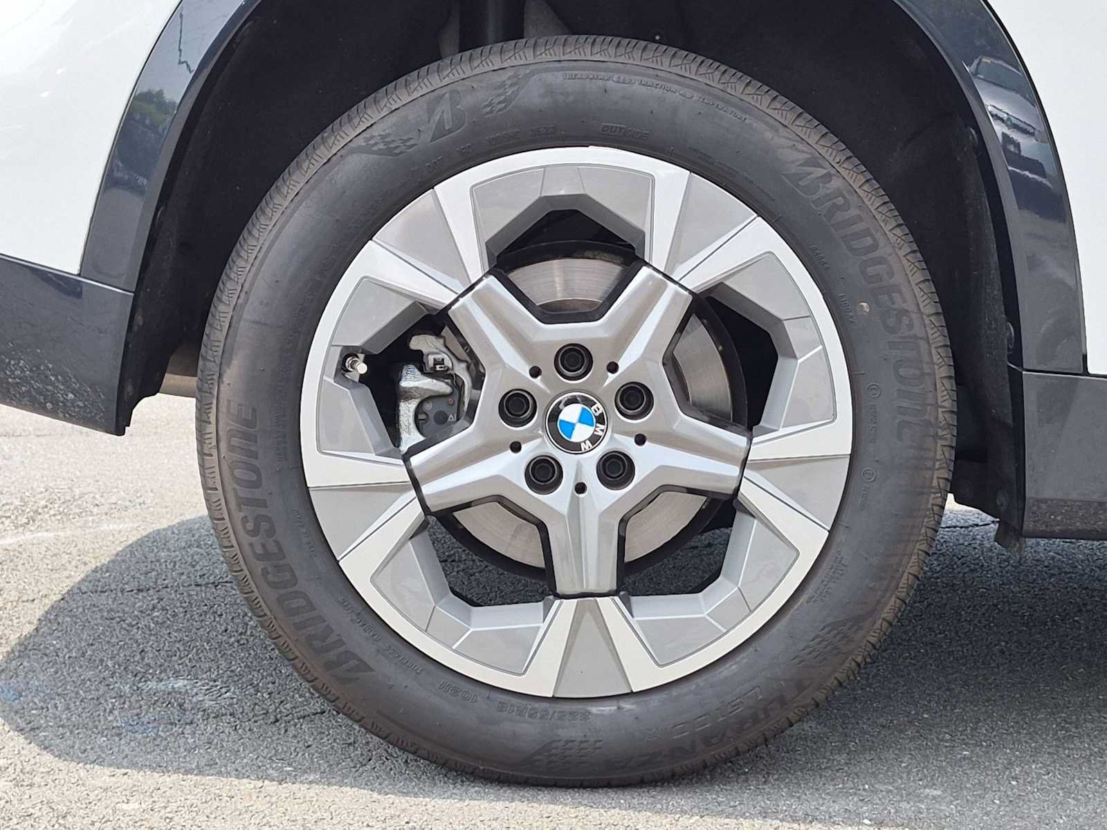 Used 2024 BMW X1 xDrive28i w/ Technology Package AWD/4WD image 14