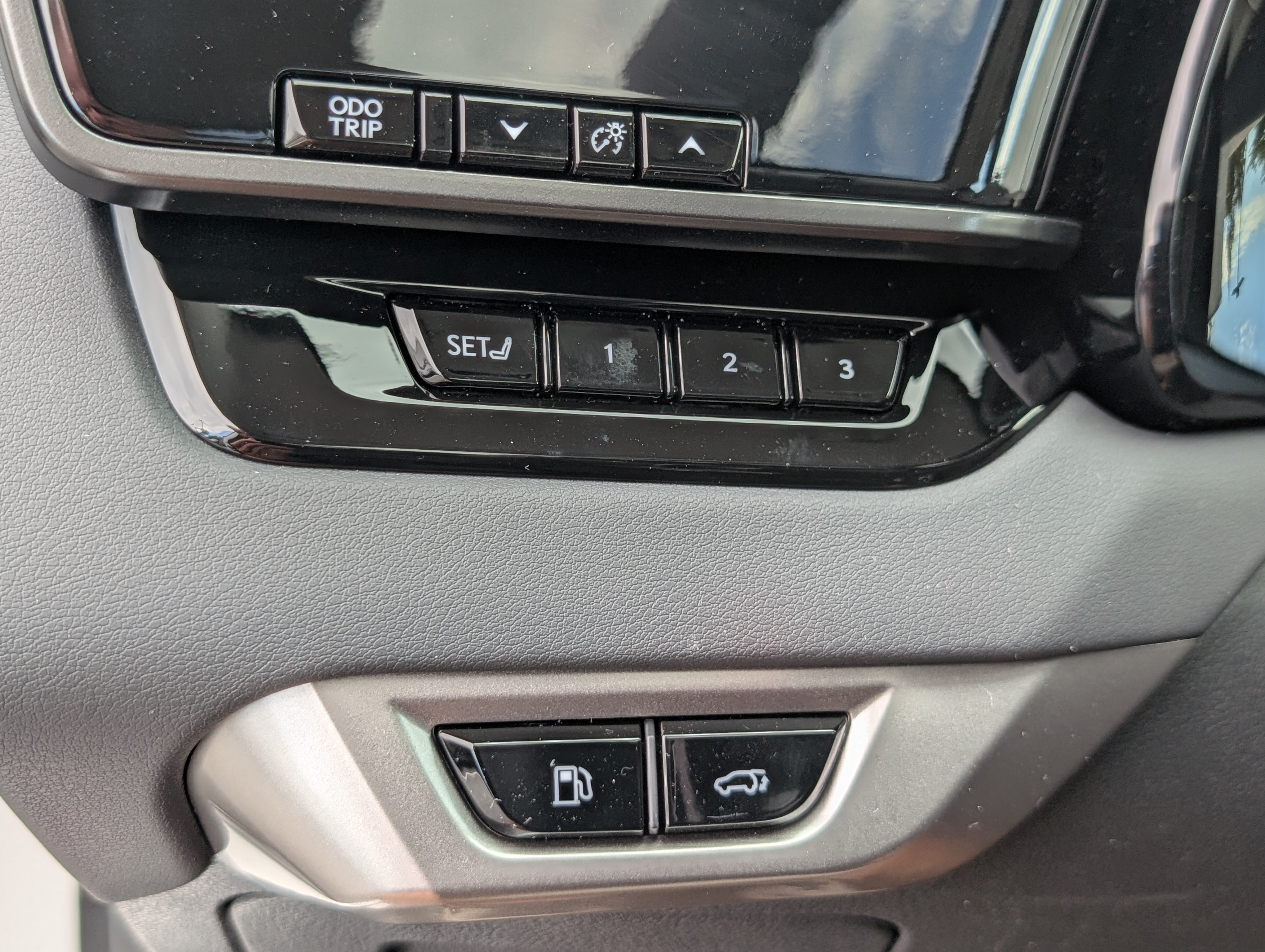 New 2026 Lexus RX 350h AWD/4WD image 20