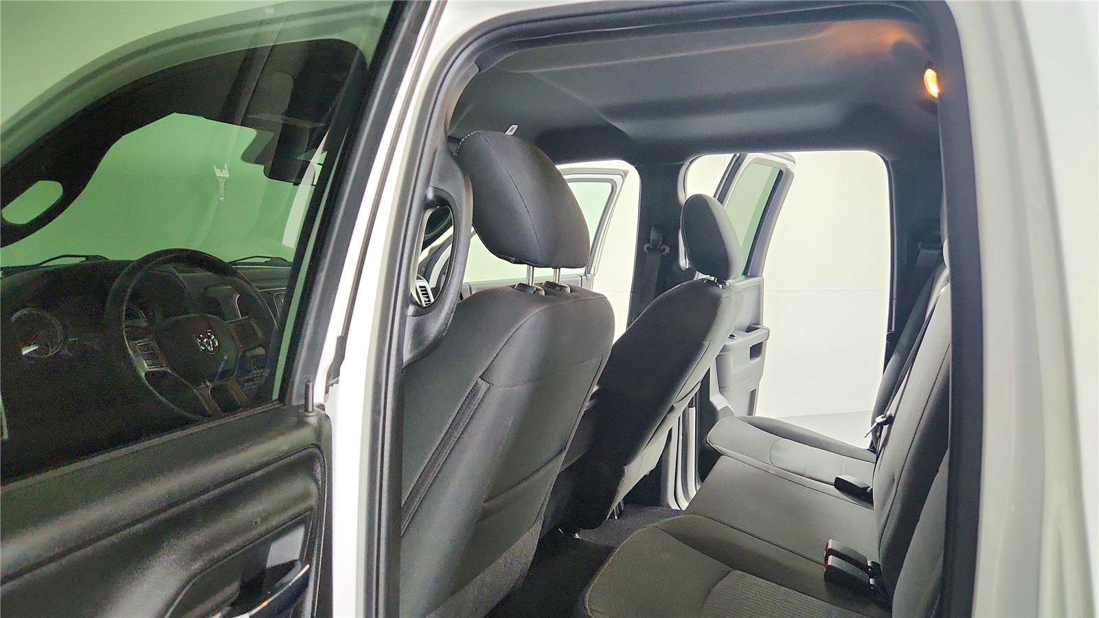 Used 2022 RAM 1500 Classic Warlock image 32