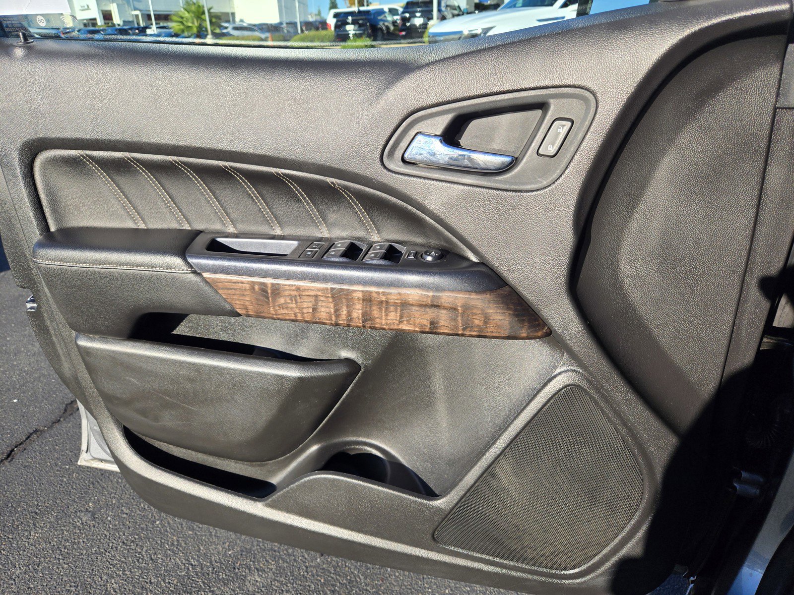 Used 2021 GMC Canyon Denali image 13