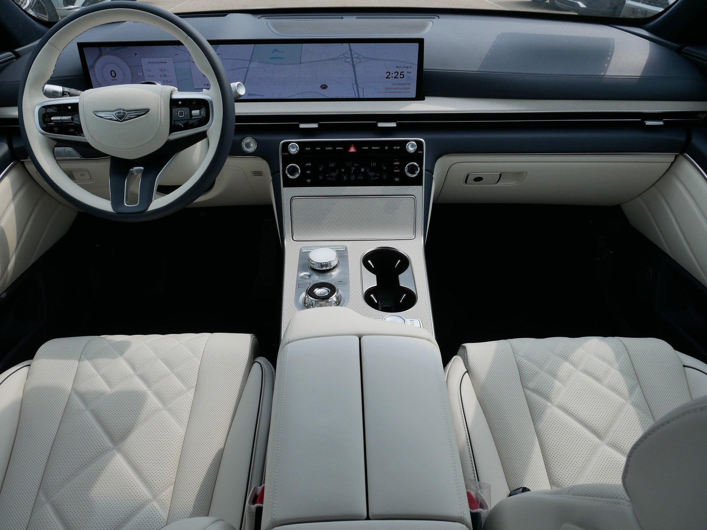 New 2025 Genesis GV80 3.5T Prestige image 6