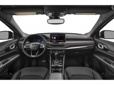 Used 2025 Jeep Compass Trailhawk w/ Trailhawk Elite Group image 10