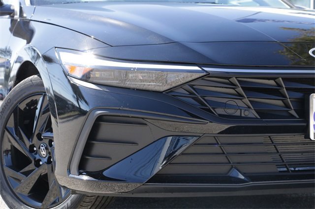 Certified 2026 Hyundai Elantra Sport image 3