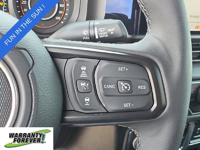 Used 2025 Jeep Wrangler Sport AWD/4WD image 15
