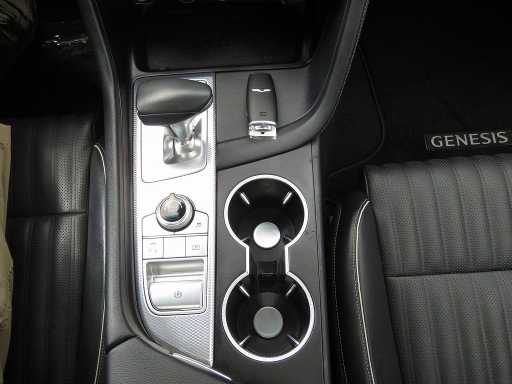 Used 2022 Genesis G70 2.0T w/ Prestige Package image 25