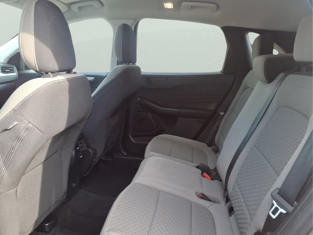 Used 2022 Ford Escape SE w/ Cold Weather Package AWD/4WD image 13