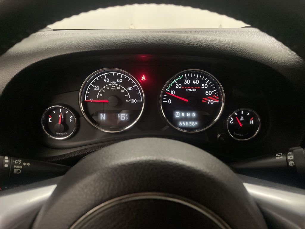 Used 2016 Jeep Wrangler Unlimited Rubicon AWD/4WD image 6