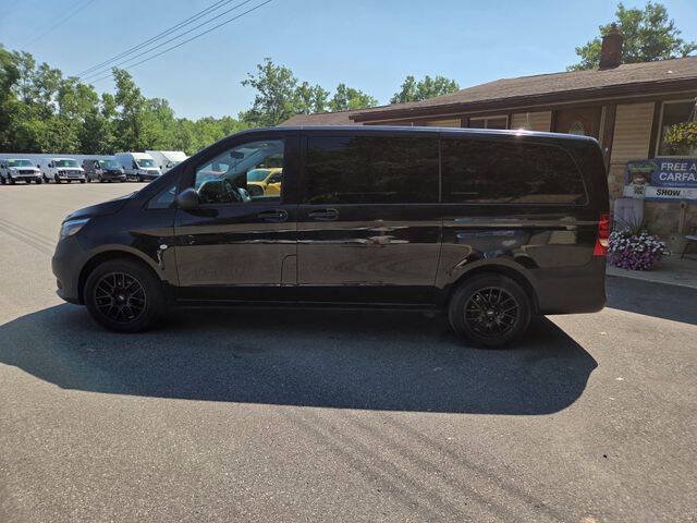 Used 2020 Mercedes-Benz Metris Passenger w/ Premium Safety Package image 3