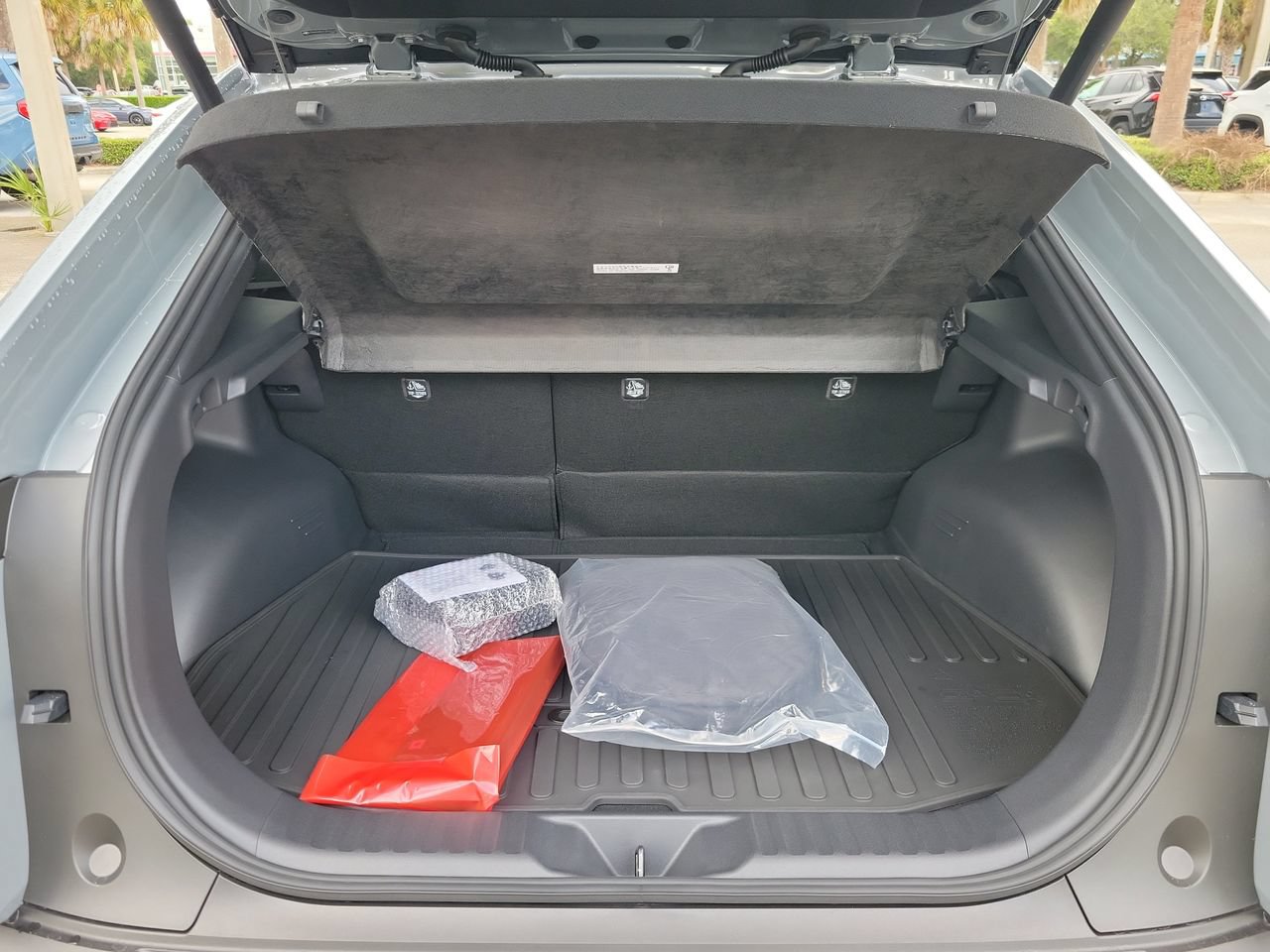 New 2026 Toyota C-HR AWD/4WD image 9