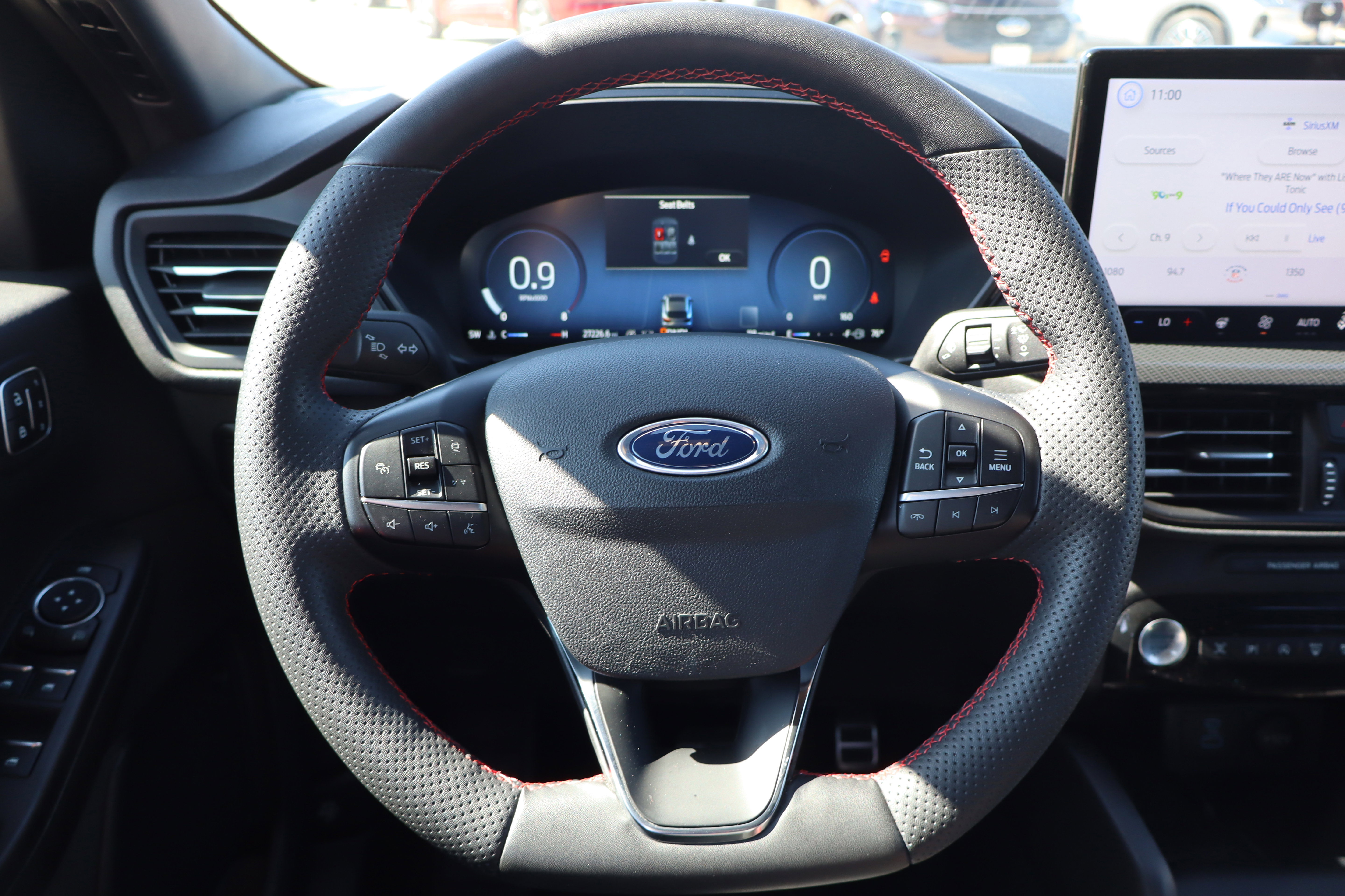 Used 2023 Ford Escape ST-Line Elite w/ Premium Technology Package AWD/4WD image 15