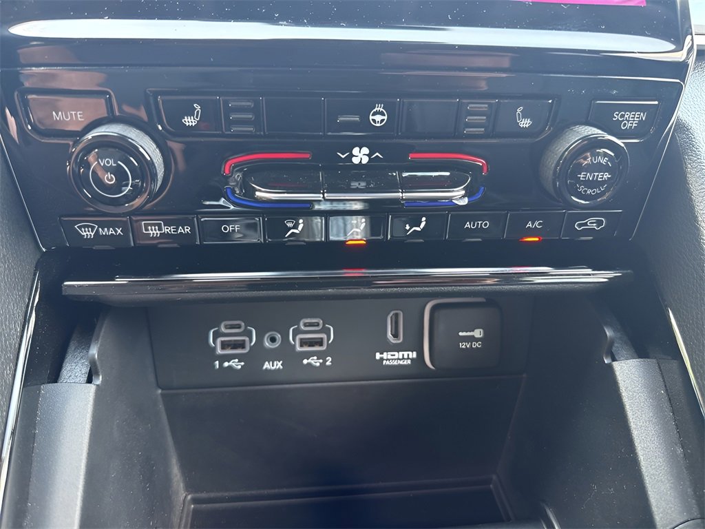 Used 2022 Jeep Grand Cherokee Limited 4xe image 27