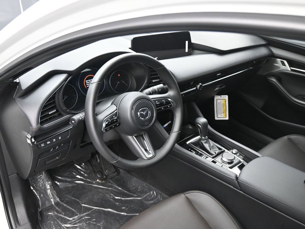 Used 2024 MAZDA MAZDA3 Hatchback w/Premium Plus Pkg image 19