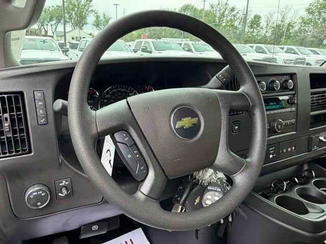New 2026 Chevrolet Express 2500 w/ Driver Convenience Package RWD image 30