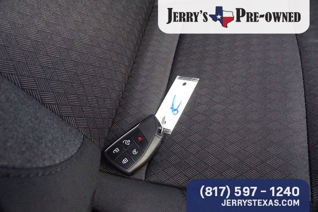 Used 2024 Chevrolet Silverado 1500 LT image 25