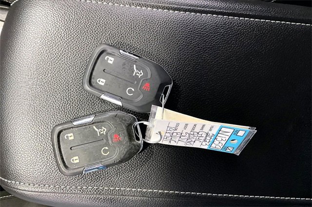 Used 2023 GMC Acadia SLE image 37