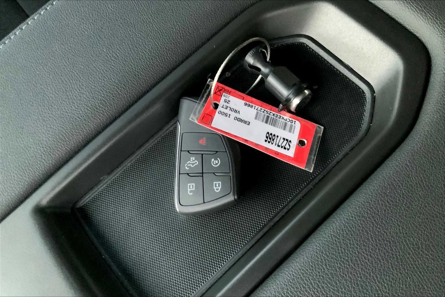 Used 2025 Chevrolet Silverado 1500 RST w/ Protection Package image 12