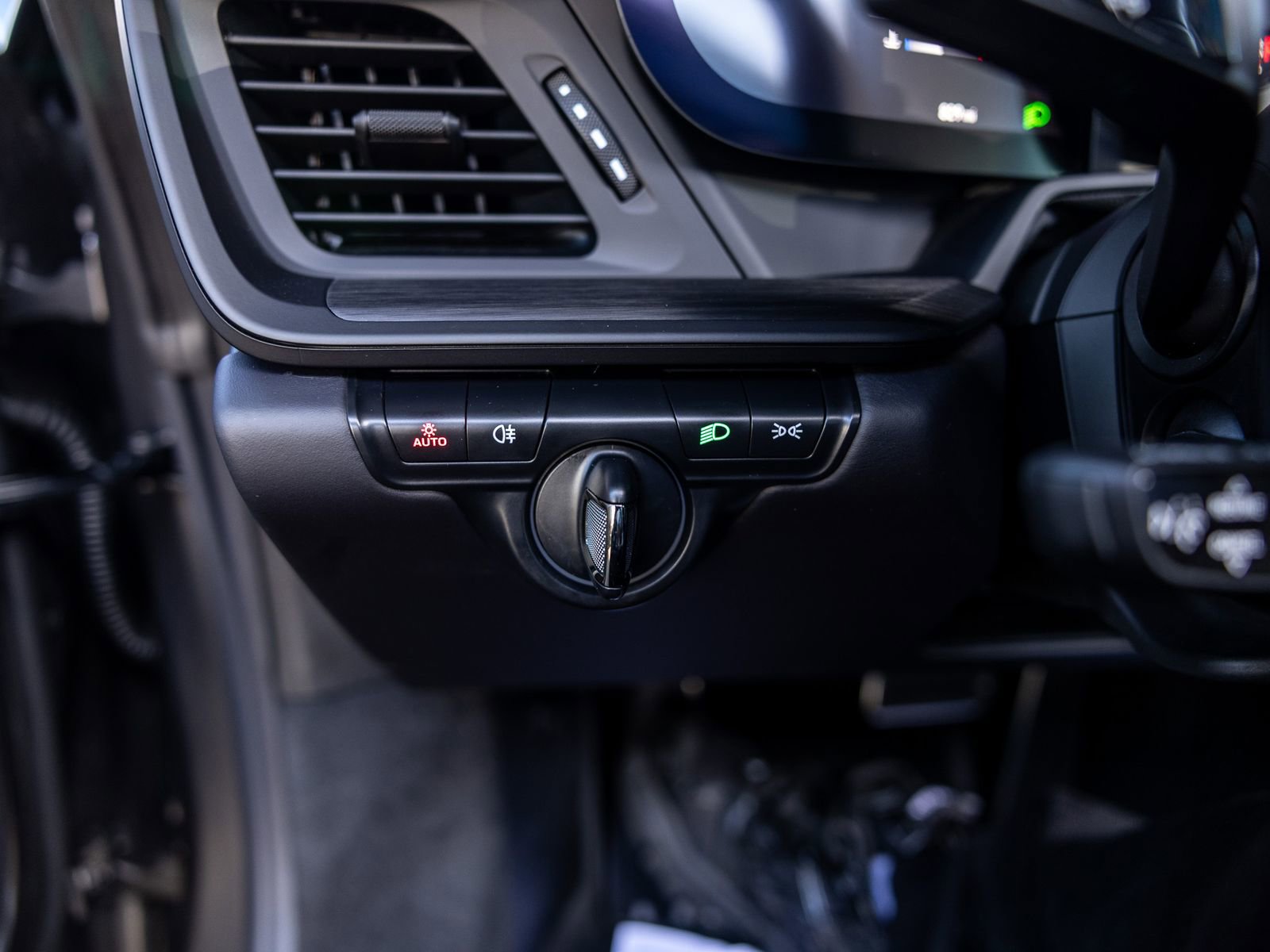 Certified 2024 Porsche 911 Targa 4 GTS image 38