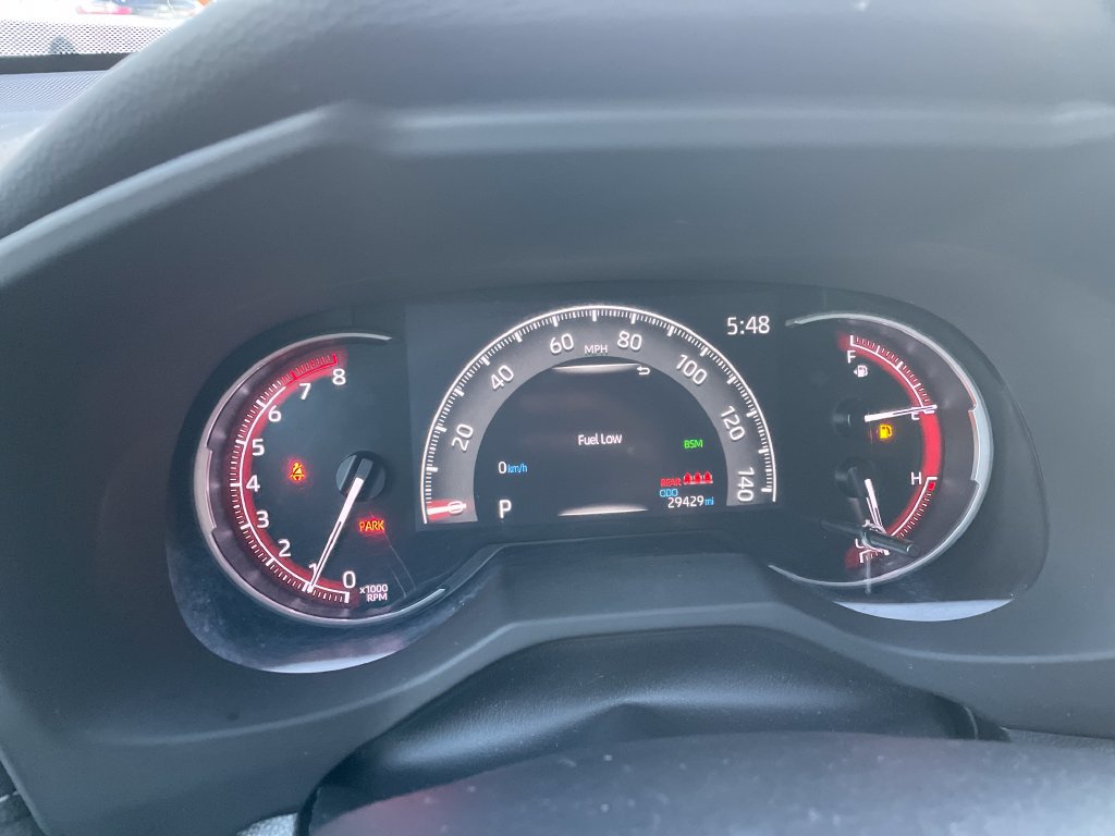 Used 2025 Toyota RAV4 XLE w/ Weather Package AWD/4WD image 17