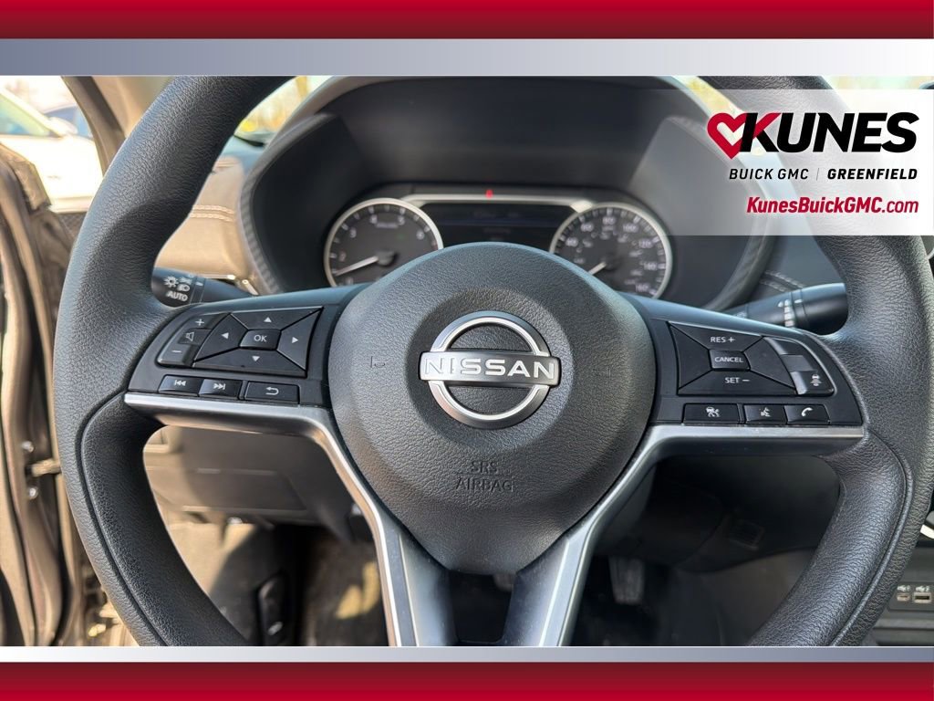Used 2024 Nissan Sentra SV FWD image 33