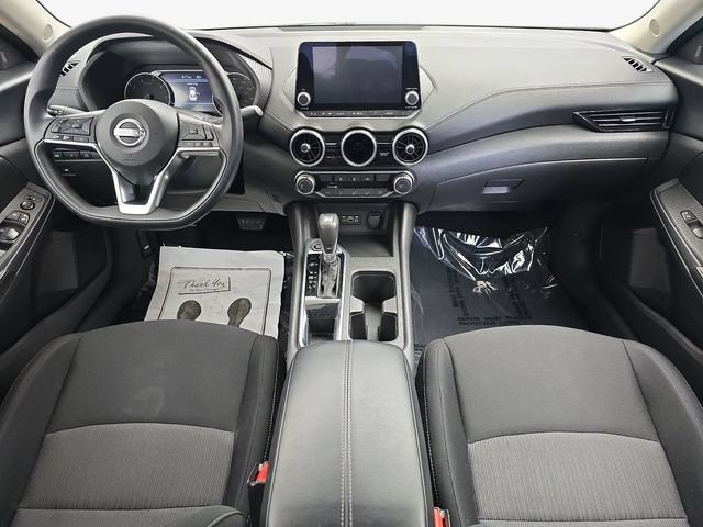 Used 2025 Nissan Sentra SV FWD image 13