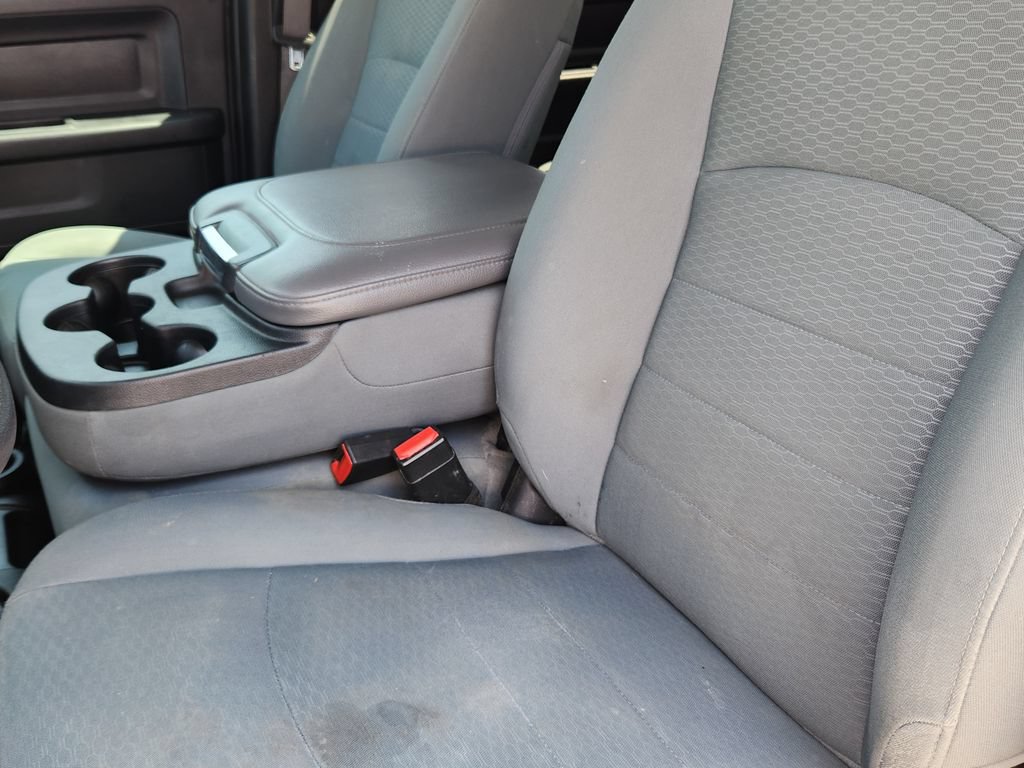 Used 2018 RAM 2500 Tradesman w/ Chrome Appearance Group AWD/4WD image 15