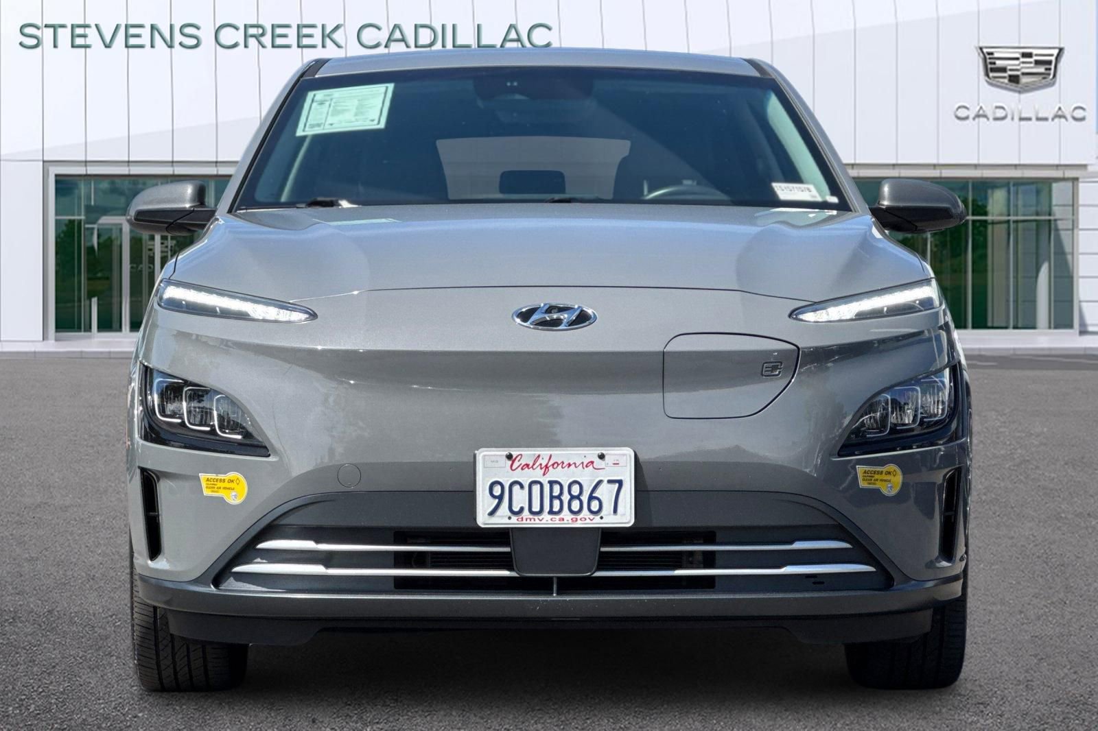 Used 2022 Hyundai Kona Limited image 8