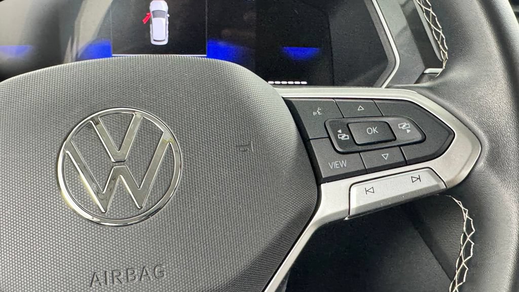 Used 2024 Volkswagen Tiguan SE AWD/4WD image 23